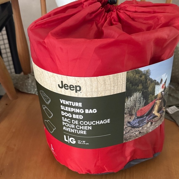 Jeep Venture Sleeping Bag Dog Bed size Large - Picture 1 of 4
